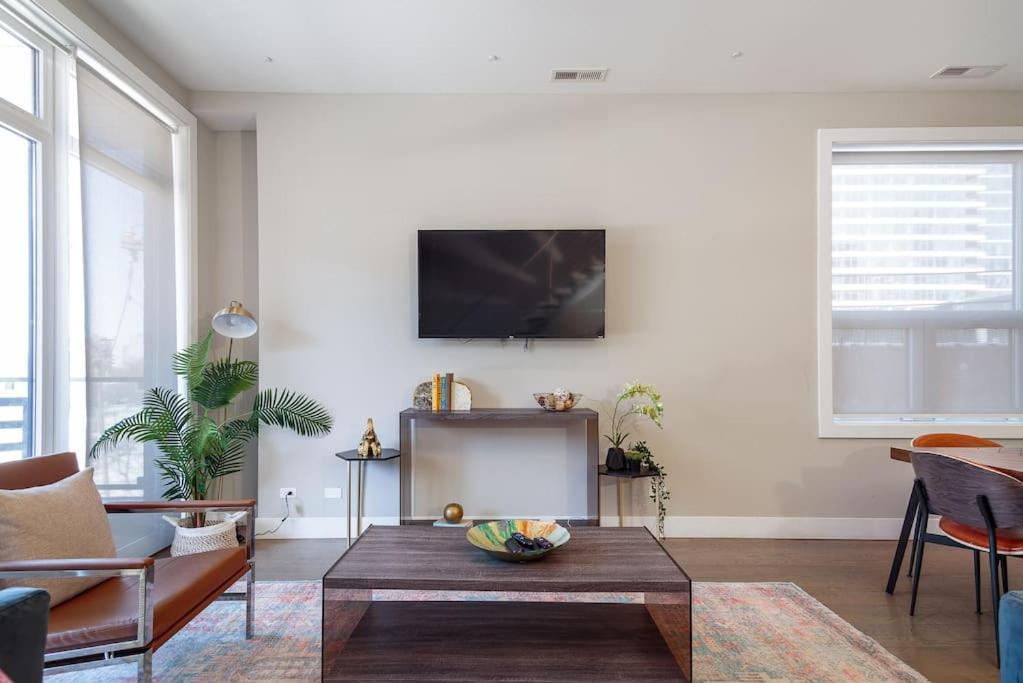 Breathtaking Downtown Penthouse A - Sleeps 11 Villa Chicago Exterior photo
