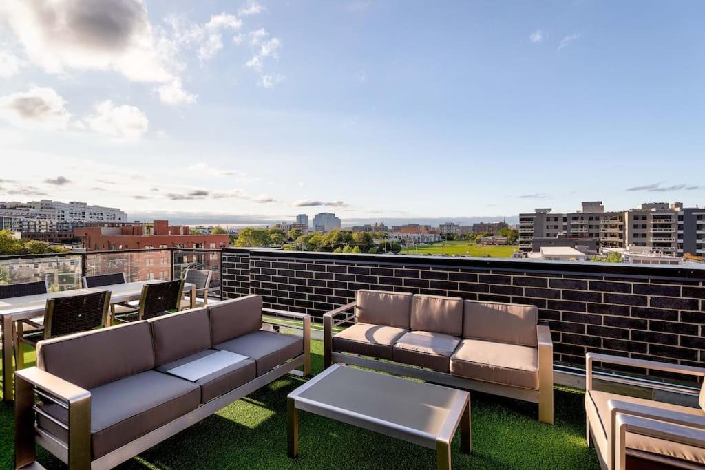 Breathtaking Downtown Penthouse A - Sleeps 11 Villa Chicago Exterior photo